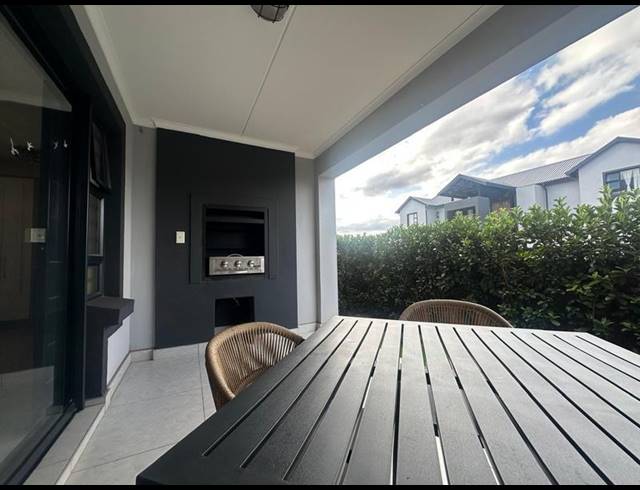 2 BEDROOM PROPERTY TO RENT IN GOLDEN FIELDS ESTATE